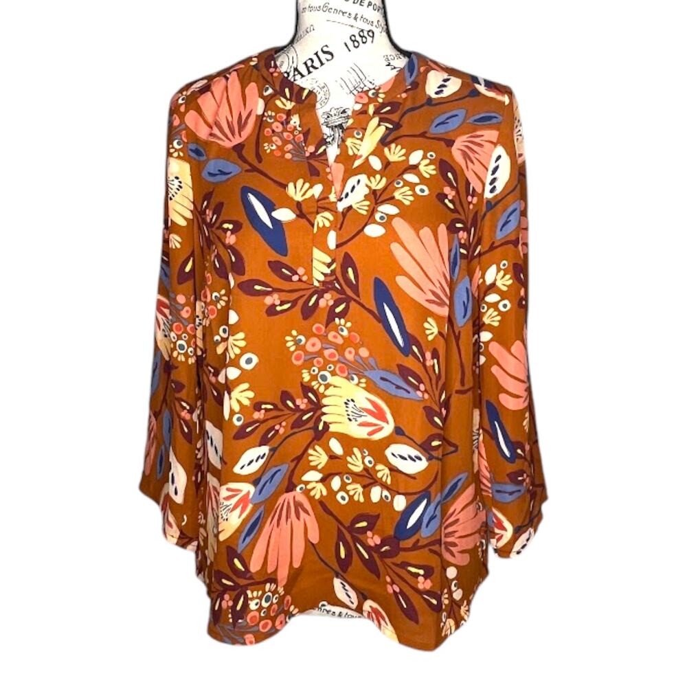 Daniel Rainn (M) Floral Notch Neck Blouse Long Sleeve Roll Tab High Low Hem Top